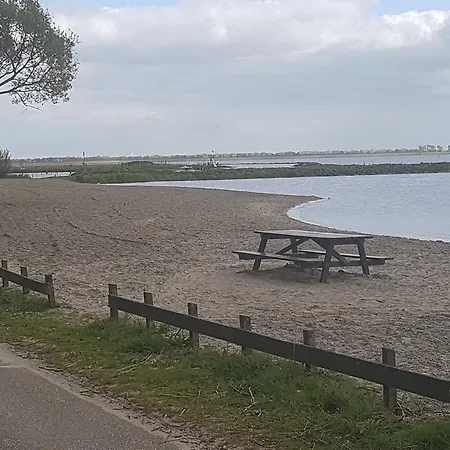 Warskippe Op Wieringen Hippolytushoef